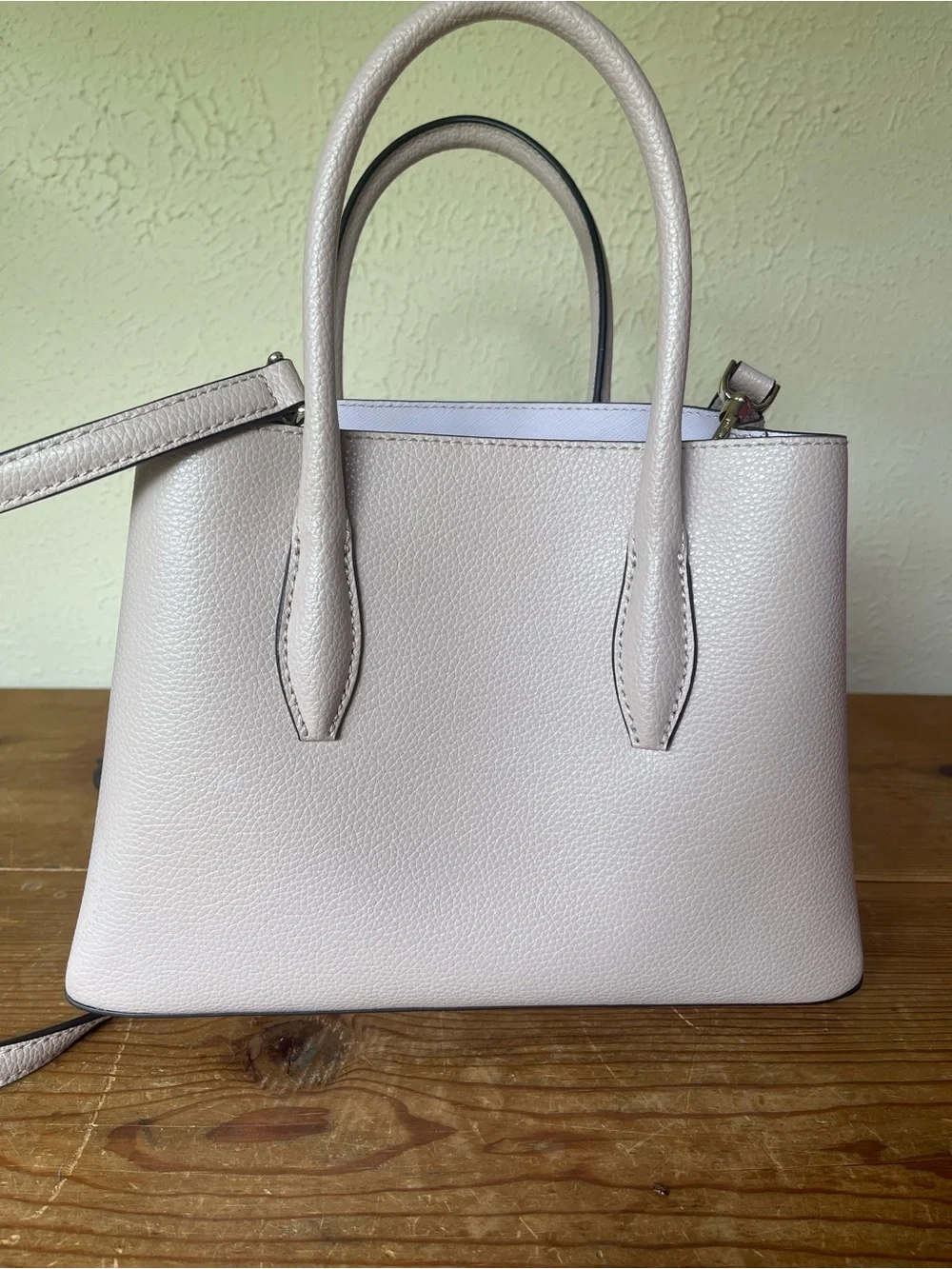 Kate Spade Leather Satchel in light taupe/beige color